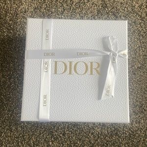 Dior gift box